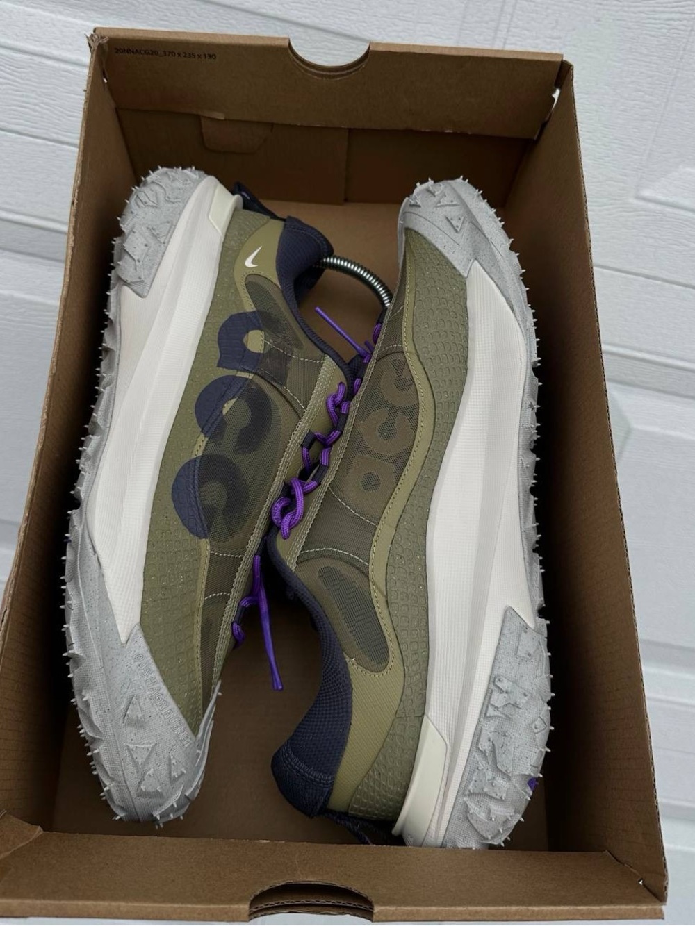 Shoes Nike ACG Mountain Fly 2 mens trail brand new sneakers size 9 us